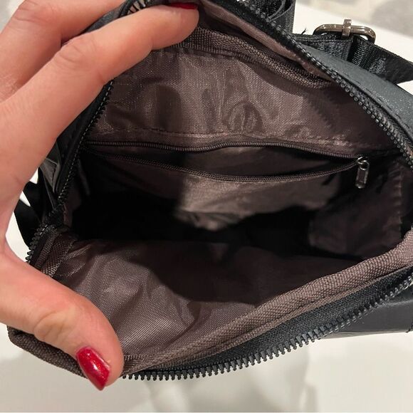 CarlKimu Men’s black leather bag - Picture 6 of 6